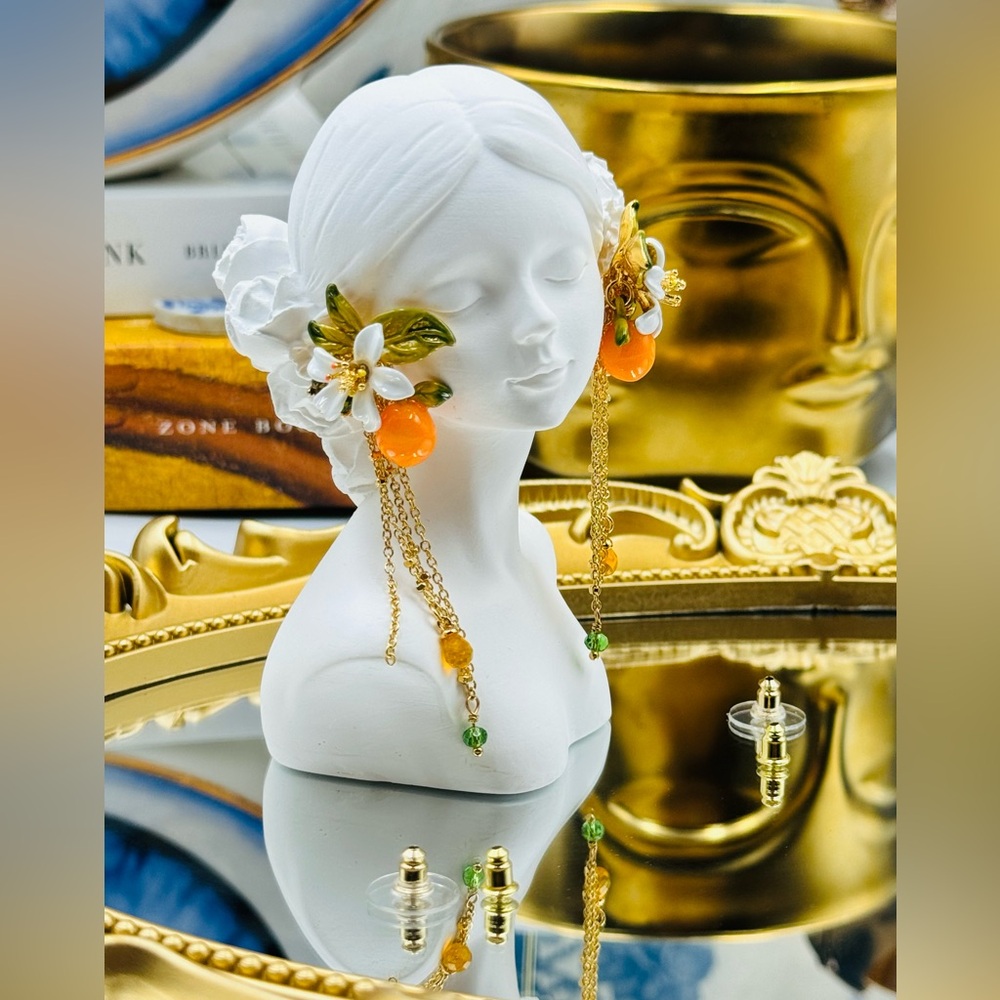 🆕 LES NEREIDES 🧿 NIB Gardens in Provence Orange Blossom Chain Earring - Picture 12 of 16